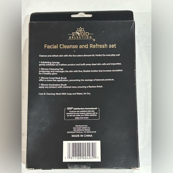 Facial Cleanse and Refresh Set with Pink Tools - Picture 3 of 3